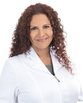 Suzanne Guirguis, Pharmacienne